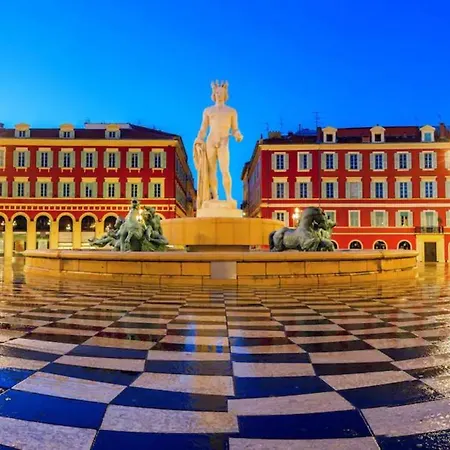 Moderne & Calme Proche Et Centre Apartment